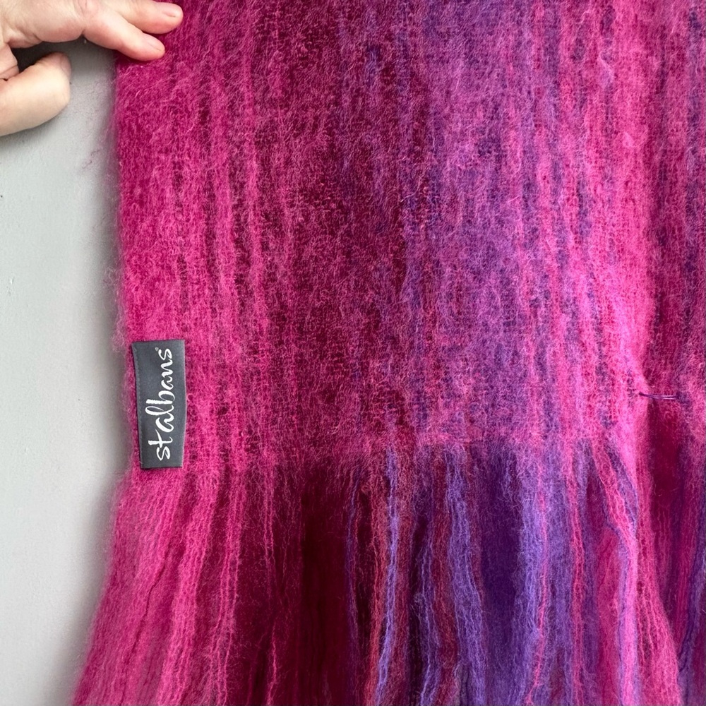 VINTAGE mohair scarf/wrap in purple/fuchsia/berry